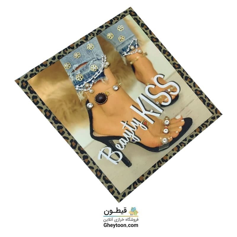 استیکر طرح پا و صندل